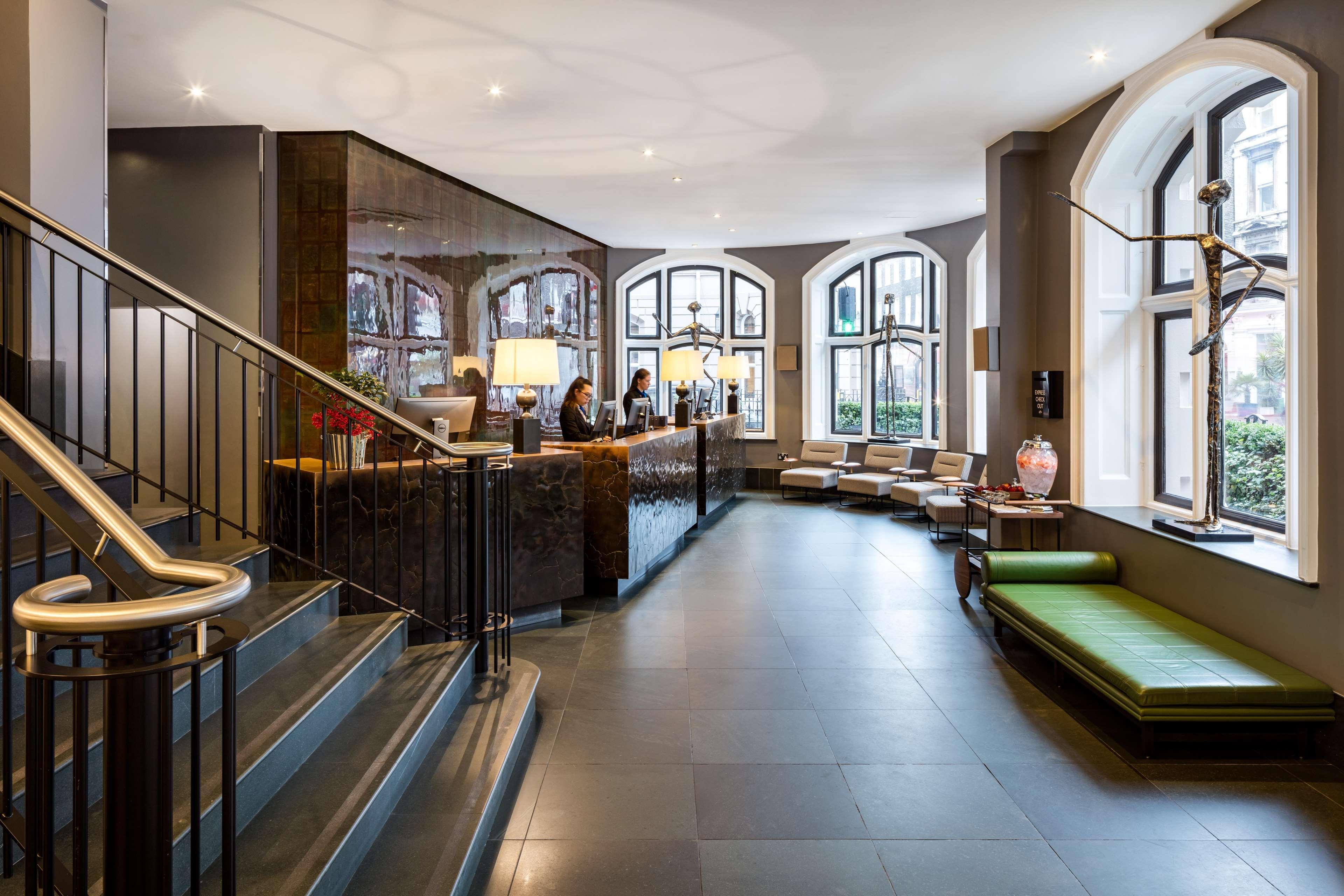 Radisson Blu Hotel, London Bloomsbury Ngoại thất bức ảnh
