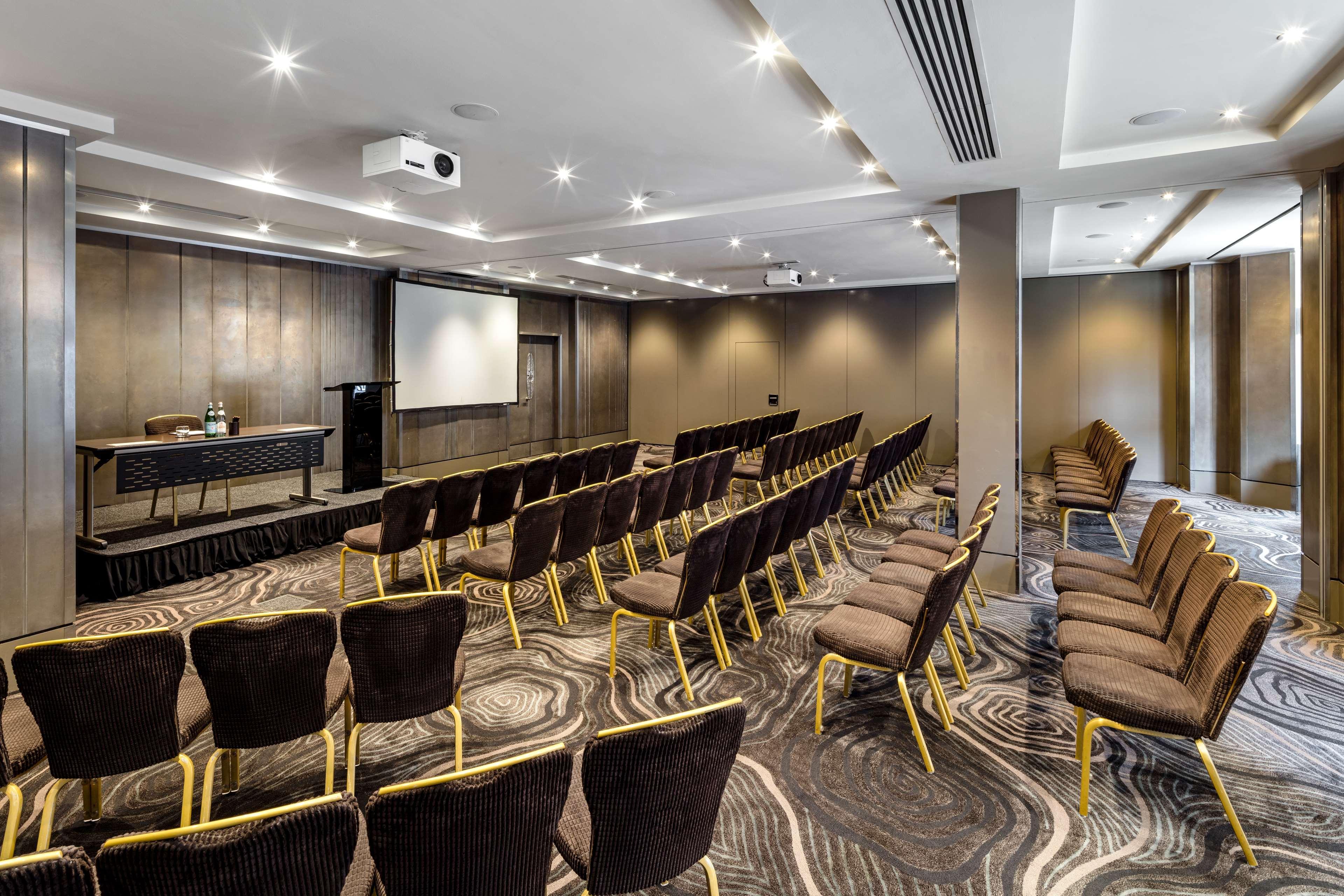 Radisson Blu Hotel, London Bloomsbury Ngoại thất bức ảnh