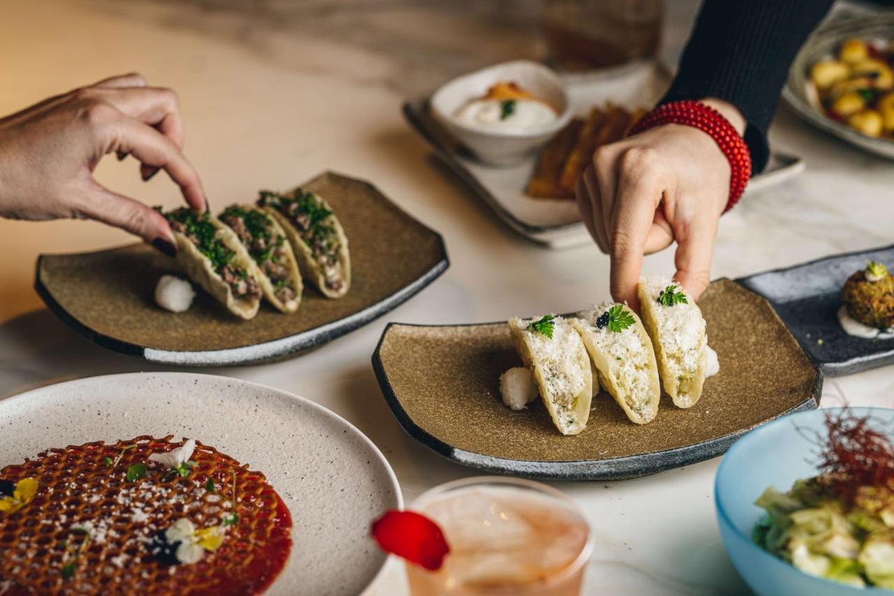 Radisson Blu Hotel, London Bloomsbury Ngoại thất bức ảnh