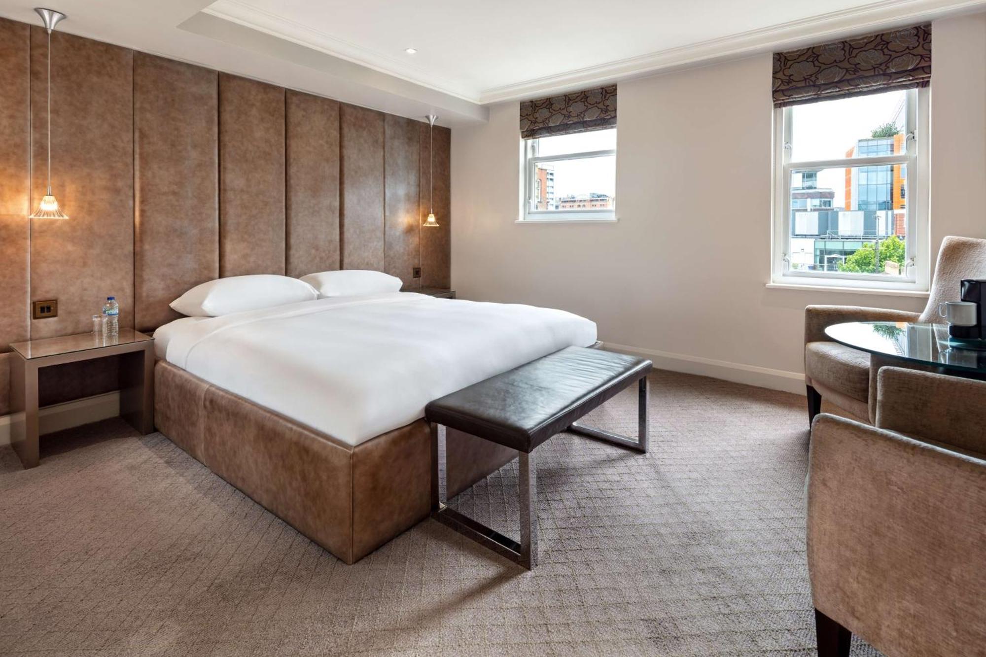 Radisson Blu Hotel, London Bloomsbury Ngoại thất bức ảnh