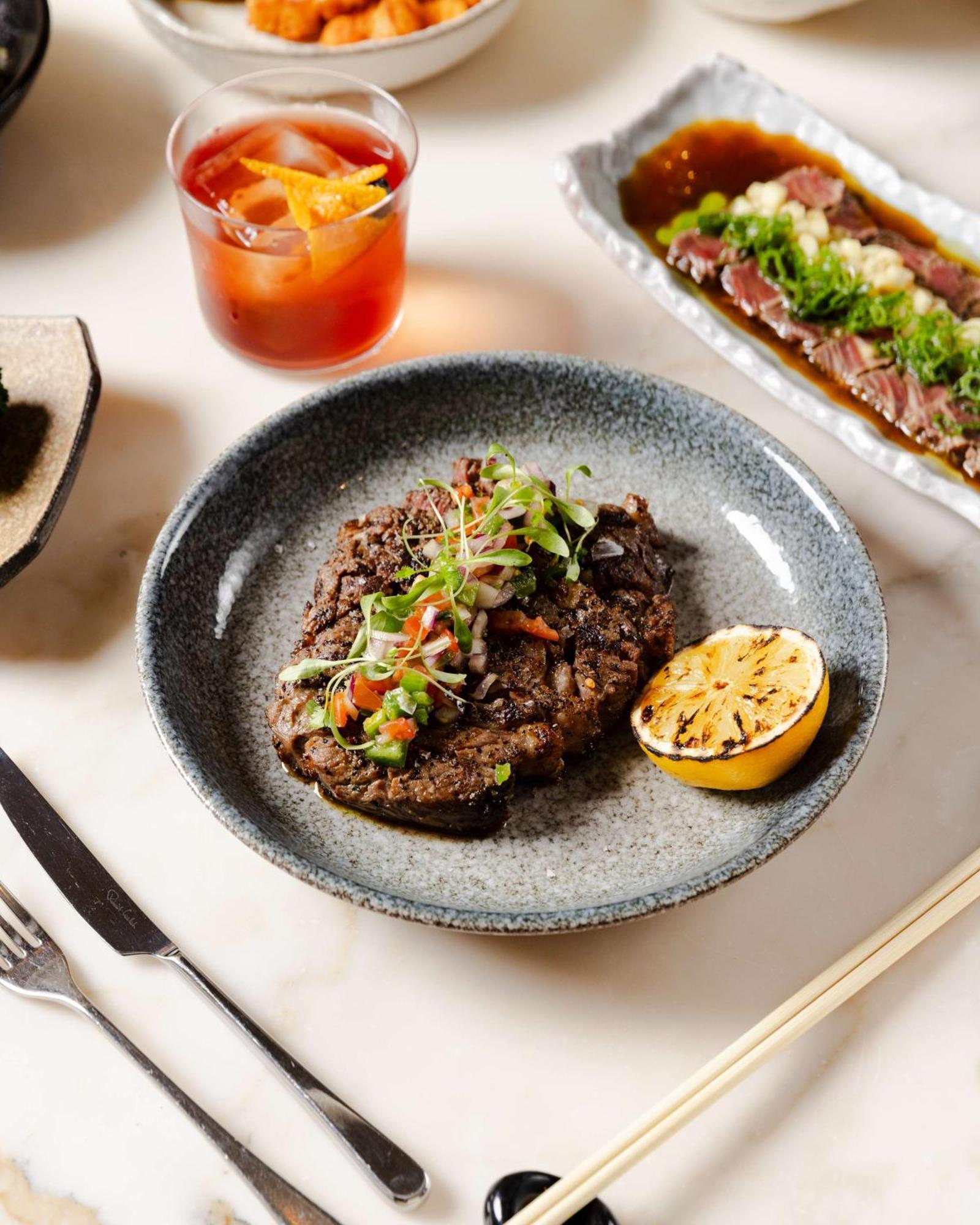 Radisson Blu Hotel, London Bloomsbury Ngoại thất bức ảnh