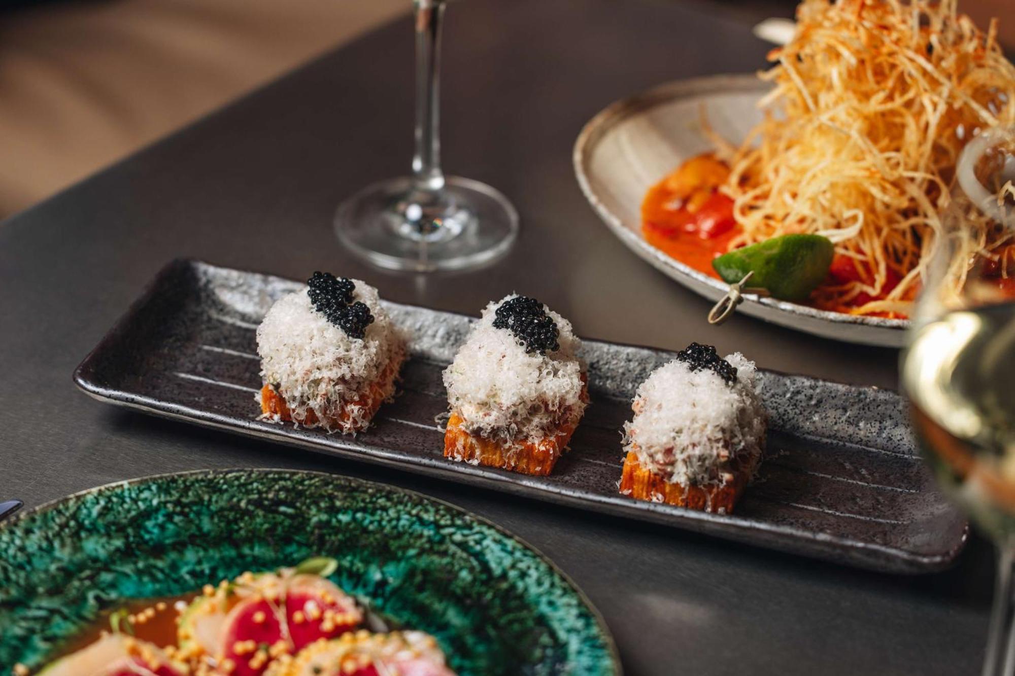 Radisson Blu Hotel, London Bloomsbury Ngoại thất bức ảnh